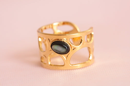 Copy of Openwork mother-of-pearl ring gilded with 24 carat fine gold Lorie