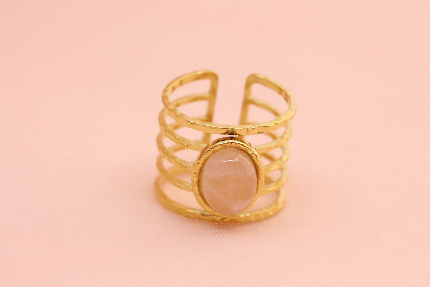 Copy of Openwork mother-of-pearl ring gilded with 24 carat fine gold Lorie