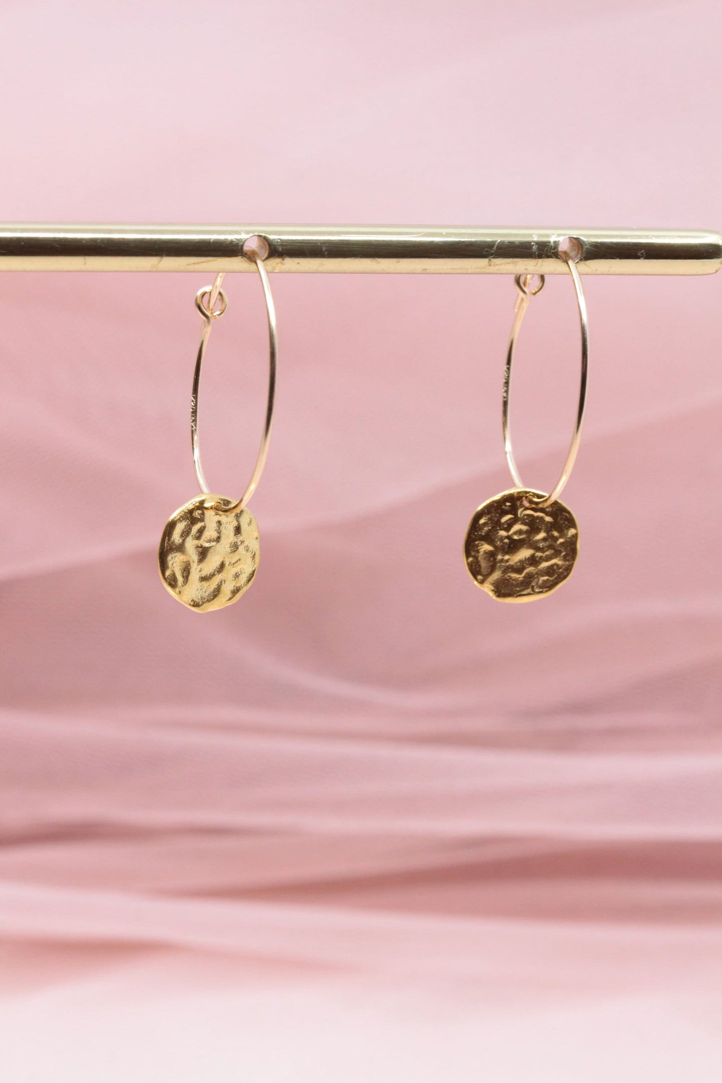 Customizable Creoles with sequin pendant / customizable earrings